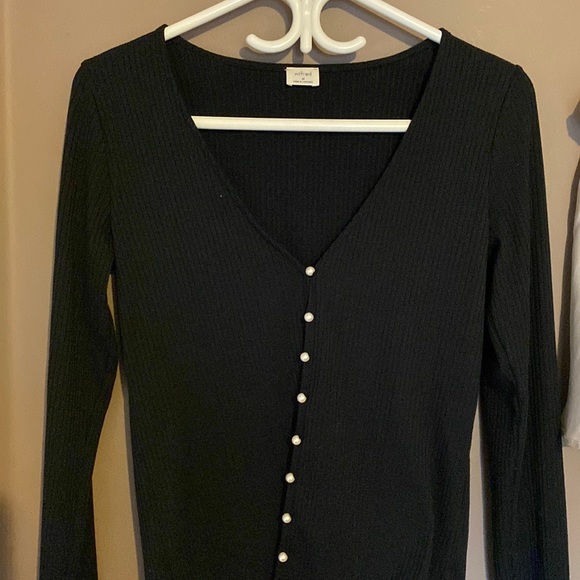 Wilfred Pearl Cardigan Size M - Picture 1 of 3